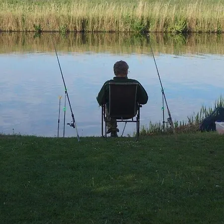 Klein Heemshof - Noord Holland Aan Uw Voeten * Warmenhuizen
